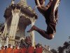 Тони Джаа (Tony Jaa) - Удар коленом в прыжке